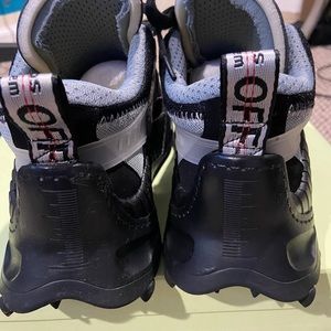 Off white shoes size 39